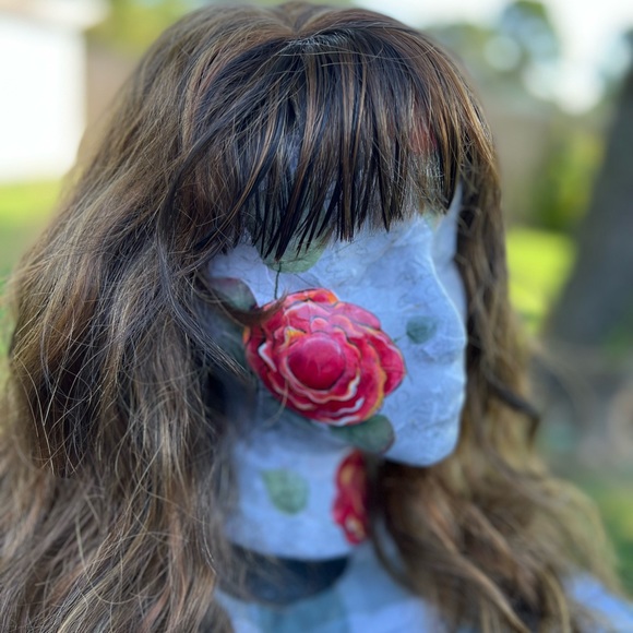 Vivica A. Fox 100% Modacrylic Wig - Picture 9 of 11